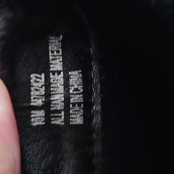 NWOT? C Comfort Womens Fau Suede Ankle Boots Caramel Brown Heeled Zips Sz 10. - Picture 5 of 9